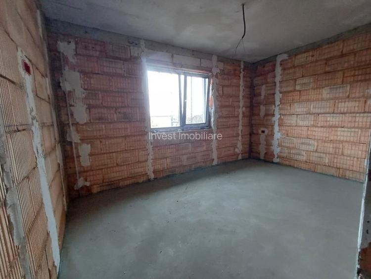CASA INDIVIDUALA , 3 CAMERE, BECI,  PLACA DE BETON PESTE ETAJ , TOMESTI - 9