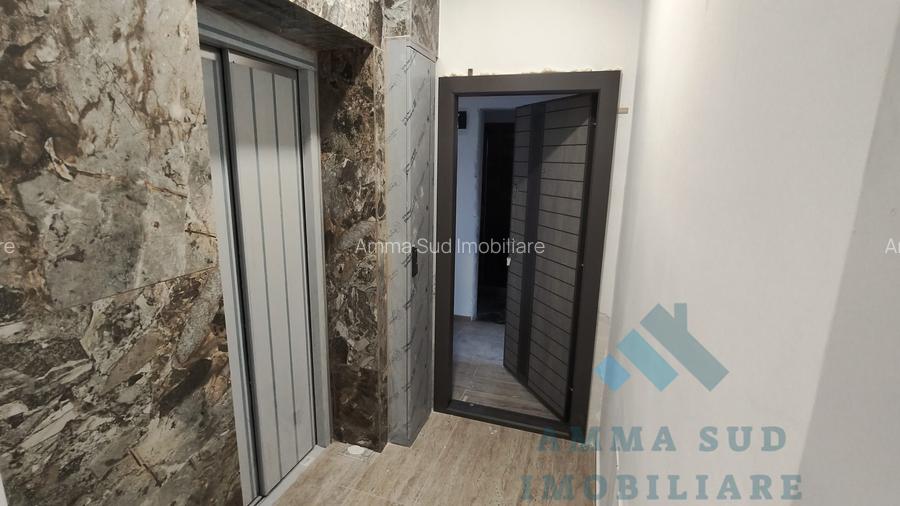 Imobil cu lift S + P + 1 + M - 360 mp utili - Metrou Aparătorii Pariei 500 m - 17