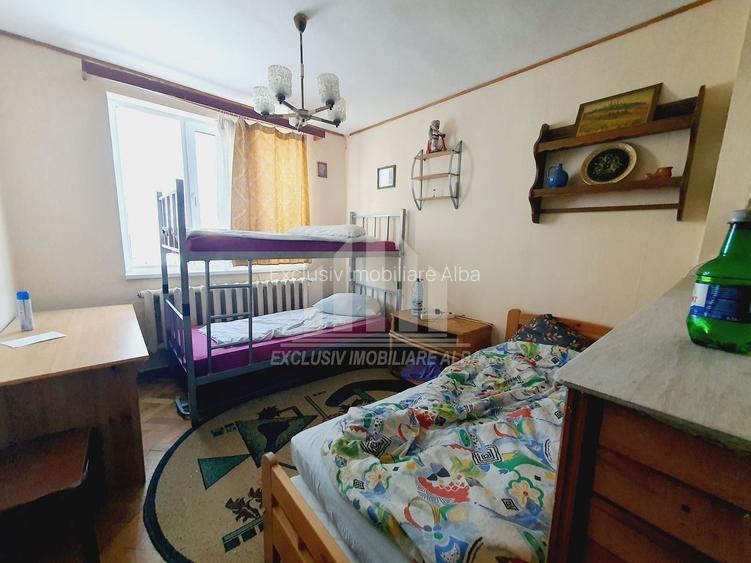 Casa individuala | De inchiriat | 250 mp | 7 camere | Cetate - 5