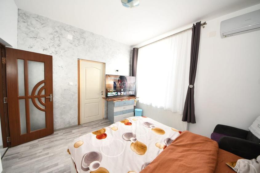 De vanzare casa cu 3 apartamente + anexa 75 mp, Comision 0% - 15