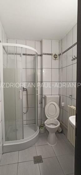 Garsoniere de inchiriat in zona Centru, str. Stefan cel Mare - 6
