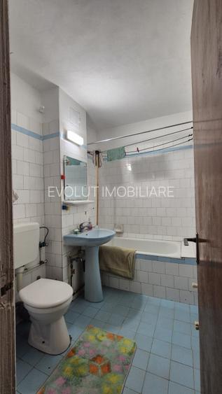 Apartament doua camere decomandat- zona tomis III - 6