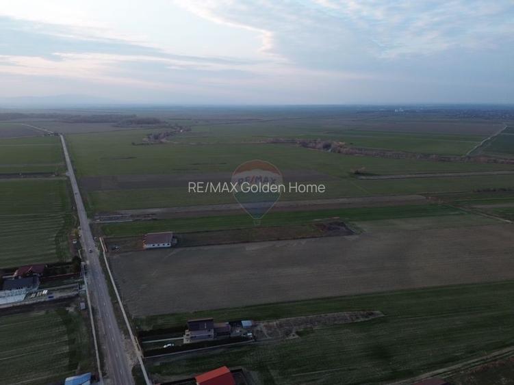 Teren 12,360mp Botarlau / Strada Unirii - 7