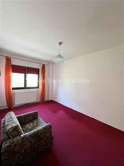 Apartament 2 camere decomandat etaj intermediar Centrul Civic - 8