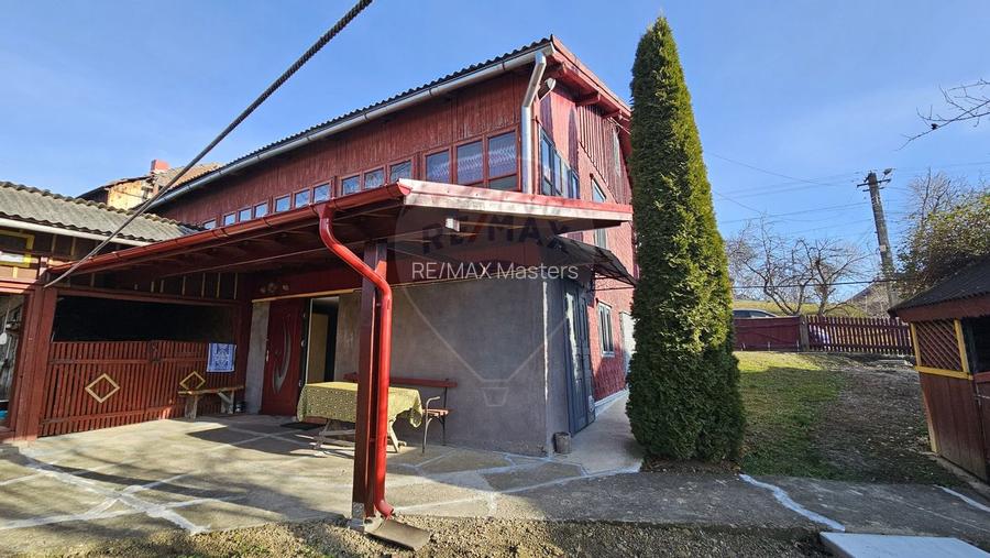 Casă / Vilă cu 3 camere de vânzare-Cacica-Suceava - 10