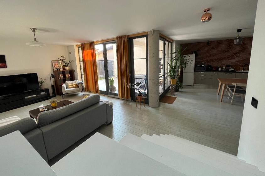 Triplex Modern (Proprietar) - 15