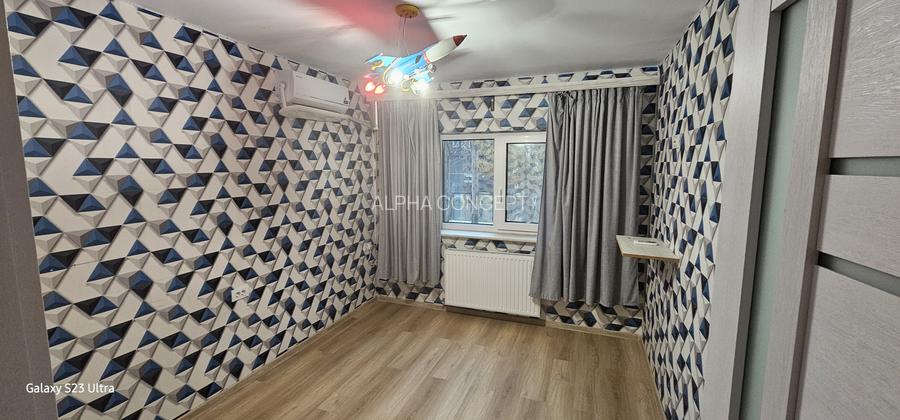 3 CAMERE - TOMIS III - 18