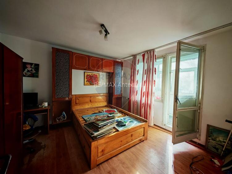 Apartament  3 camere metrou 1 Decembrie 1918 - rezervat - 2