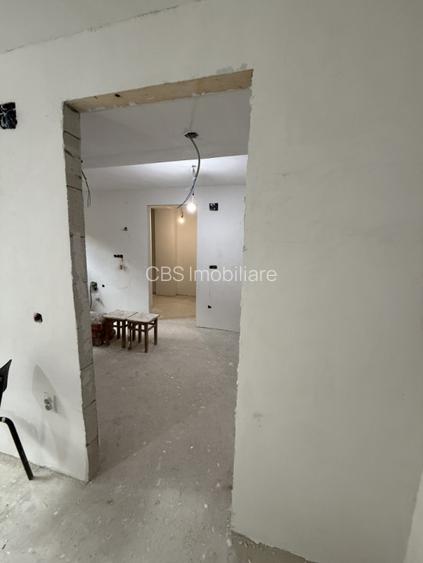 Apartament 2 Cam 35mp Zona Centrală Vizavi de Facultatea FSPAC Str.Aurel Suciu - 6