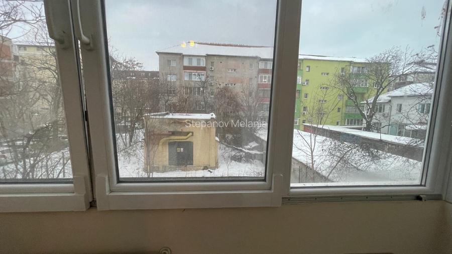 Proprietar vand ap decomandat 4 camere, zona Bucovinei, finisaje lux - 7