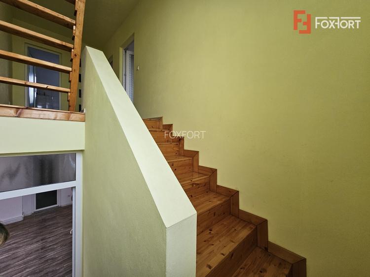 Casa individuala cu 7 camere, spatioasa in Sofronea - 14