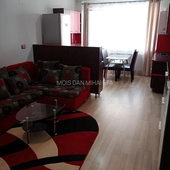 INCHIRIEZ APARTAMENT 3 CAMERE,ETAJ 2 ZONA CIRESICA - 3