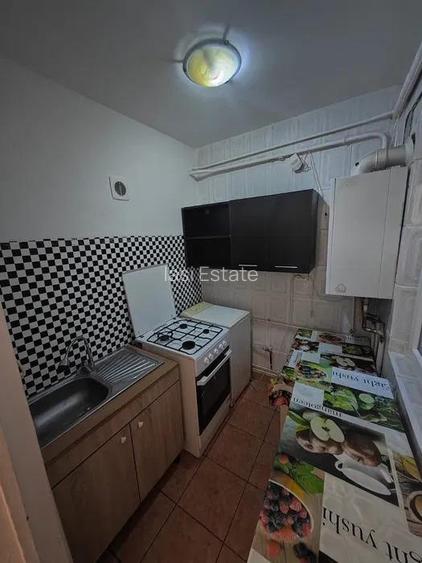 3 Camere Tatarasi - Piata Chirila - 6