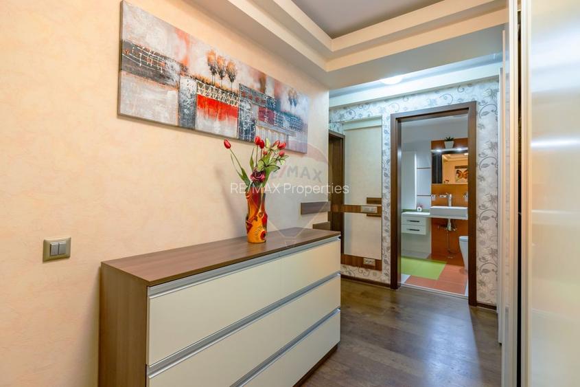 Apartament special | 137.36mp utili | 143mp utili totali | 2009 - 8