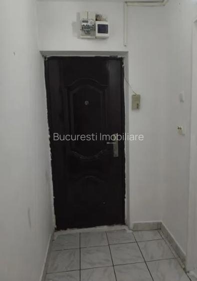 Garsoniera,Teiul Doamnei,Facultatea de Constructii,bl.reabilitat,et.3/10,Libera - 4