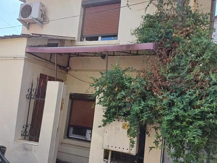 Casa zona Piata Centrala