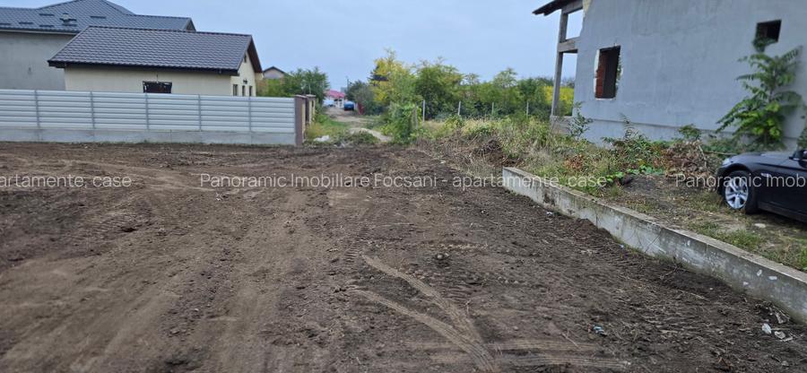 Teren de vanzare 700 mp central Odobesti - 47