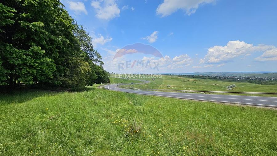 Teren Ilisesti  7000mp extravilan/ DN 17, Suceava - 2