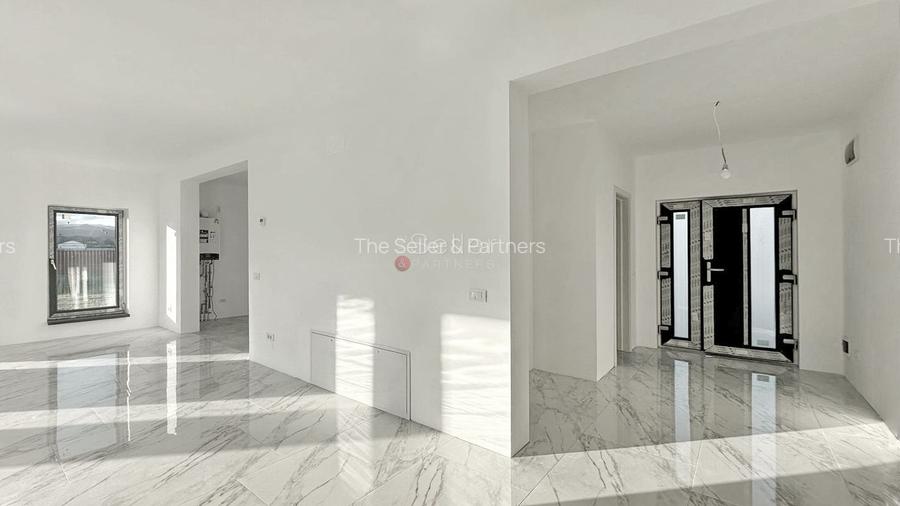 Curte Generoasa Compartimentare Practica - 21