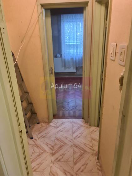 Apartament cu 2 camere de vanzare in Campina - Zona Piata Centrala - 6