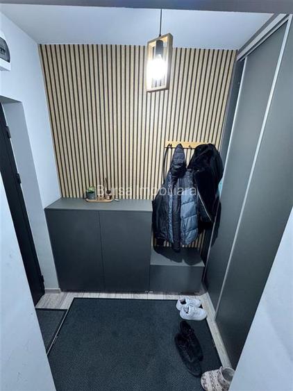 Apartament 3 camere,renovat si mobilat moder, etaj 1,  Stefan cel Mare - 16