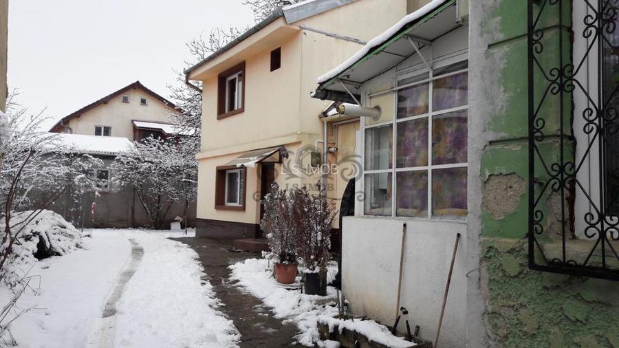 Vand casa cu 3 apartamente Brasovul Vechi, Blumana ideala pentru clinica. - 2