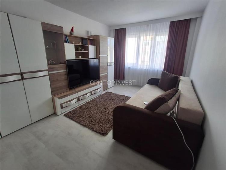 Apartament 3 camere decomandat pivnita zona Vasile Aaron - 17