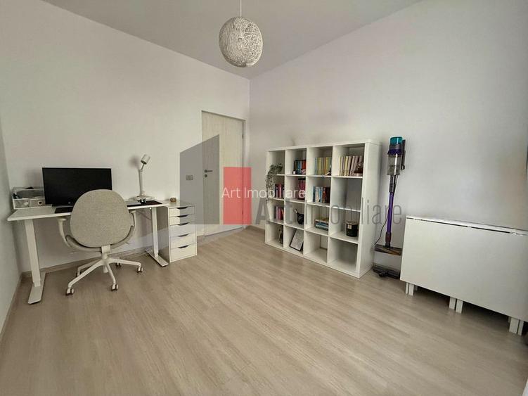 Apartament 3 camere, 80 mp si parcare inclusa Padurea Roşu -Militari - 8
