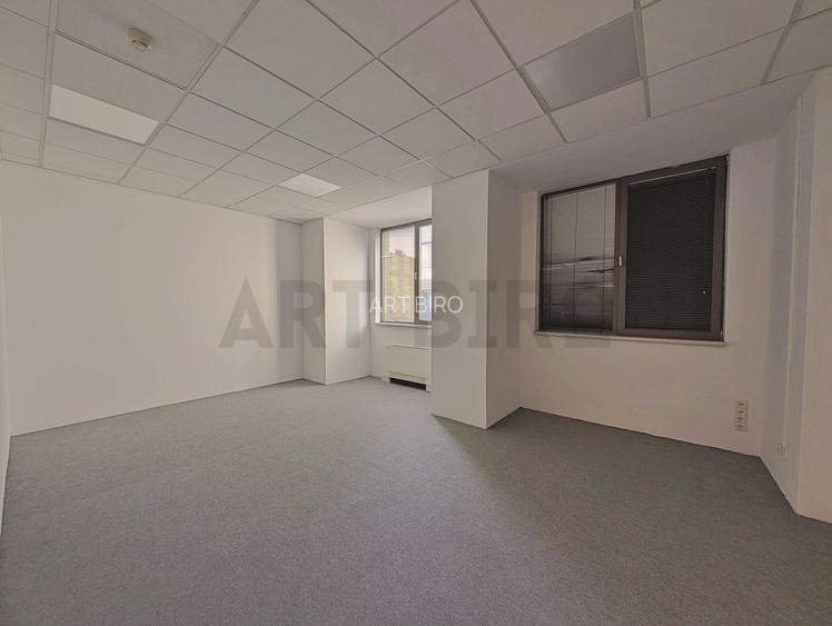 Zero comision, 127-555mp birou mobilat Splaiul Unirii, 6' metrou - 3