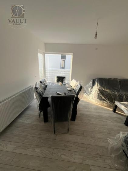 Casa   - Curte 351 MP - AN 2022 - Ciorogarla - 2