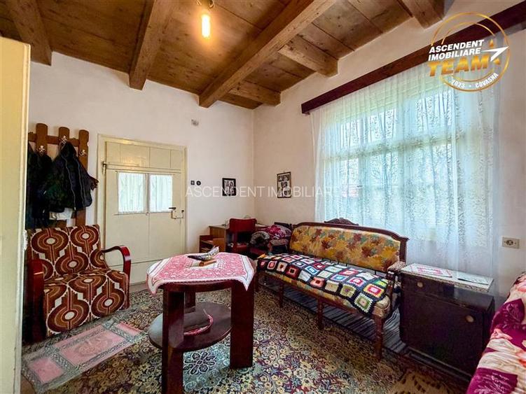 Casa cu farmec rustic + teren privat de 3.315 mp, Borosneul Mic, Covasna - 3