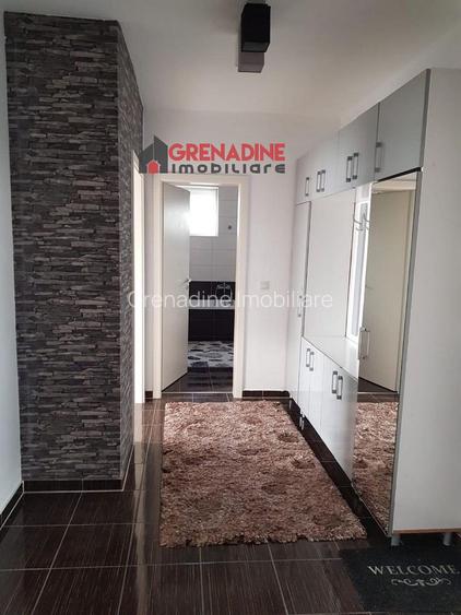 Apartament 2 Camere Decomandat Zona Avantgarden - Cod 5272 - 5