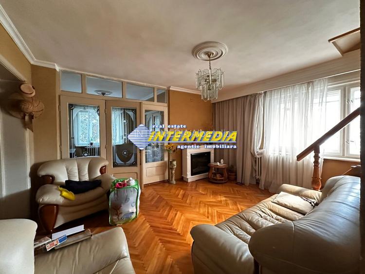 Casa 460 mp constr. D+P+1+M cu 426 mp teren CETATE Alba Iulia Lidl Curte Asfalt - 2