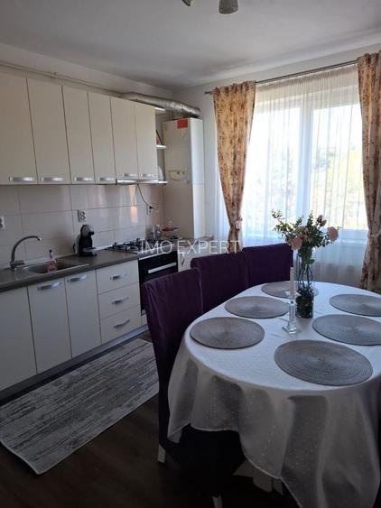 Apartament de inchiriat cu 3 camere in Alba Iulia - 2