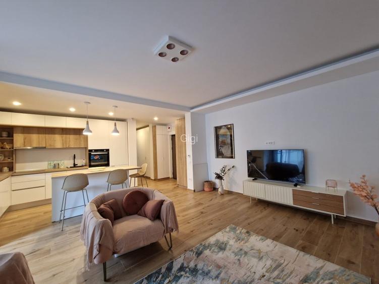 Închiriere apartament  - 6