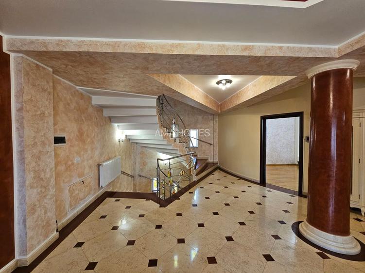 Vila generoasa de inchiriat intr o zona principala a orasului - 8