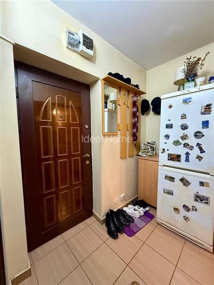 Etajul 1 - Bloc din 1984 - Apartament cu o camera - Baza 3 - 7