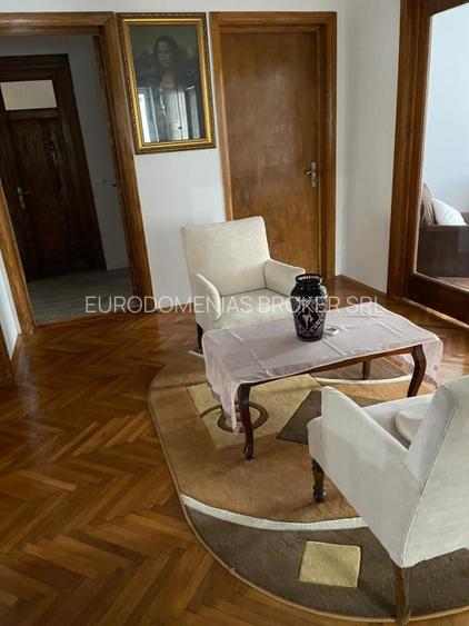 VILA UNICAT,  IMPOZANTA DIN PERIOADA INTERBELICA, D+P+M,ULTRACENTRAL - 3