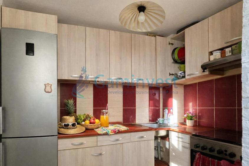 Apartament cu 1 camera de vanzare in Oradea, zona Rogerius - 4