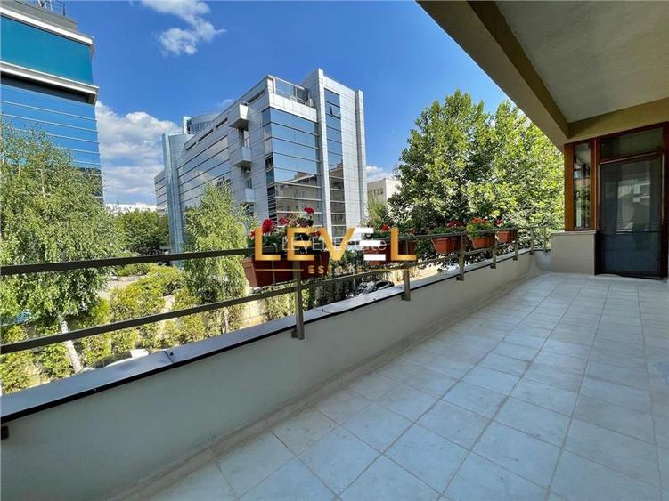 [VIDEO] Spacious 4 Rooms Apartment I 200 M + 42 M Terraces I Herastrau - 27