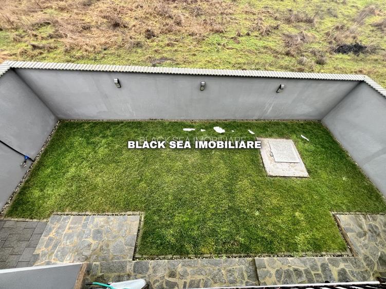 Vila de 7 Camere D+P+1+POD - Curte si garaj, EFORIE NORD Ocazie unica - 19