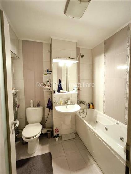 Apartament 4 camere decomandat etaj intermediar Astra - 7