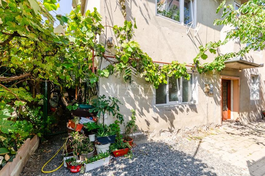 Apartament la casa, 93 mp, curte 31 mp,  Strand-Sub Arini - 2