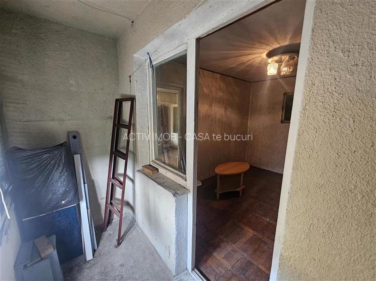 Resita, 2 Cam. Mobilat+Utilat, Micro 2 - 21