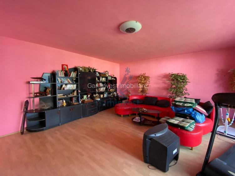 Vila cu piscina de vanzare, zona Olosig, Oradea, Bihor - 10