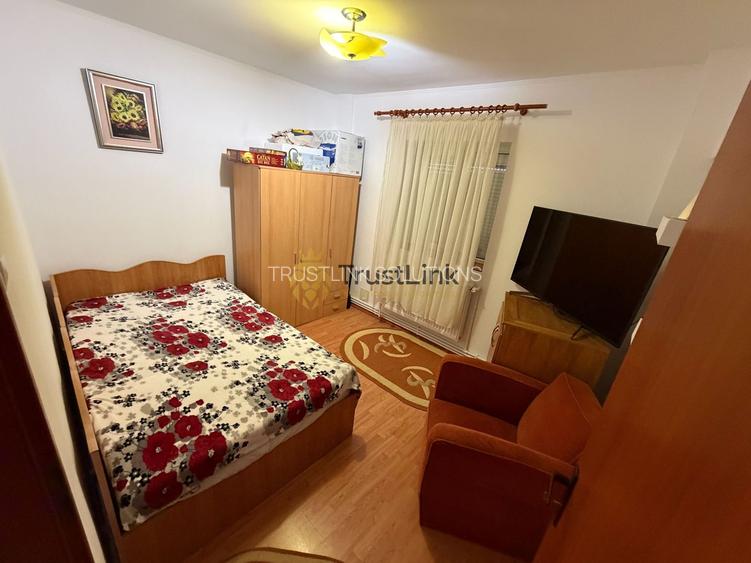 Apartament 3 camere 83 mp Centrala  strd Margeanului Alexandriei - 9