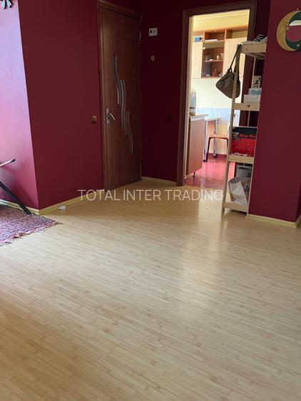 Militari-Margelelor,2/4,bucatarie separata,balcon,43mp,CENTRALA,76900€ - 3