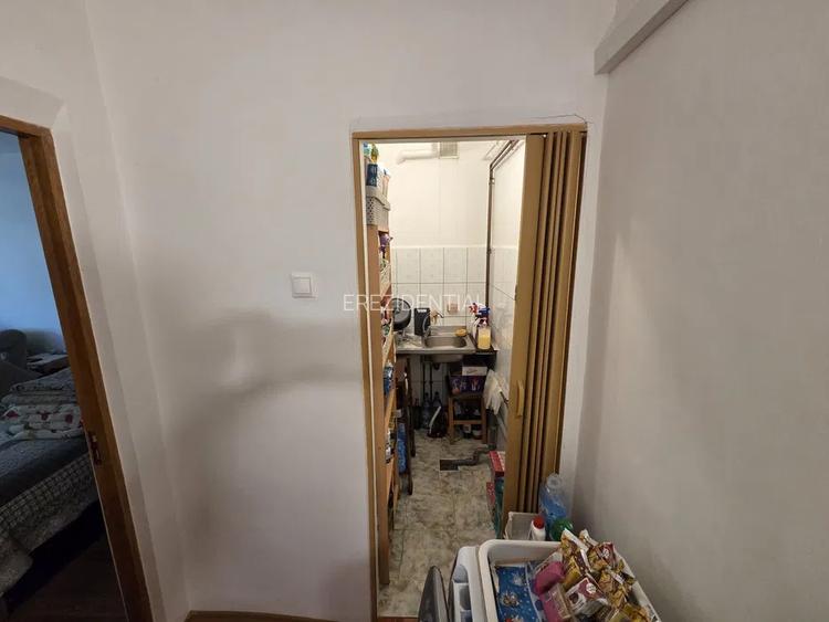 Apartament - 2 camere - semidecomandat -  Vitan  - 6
