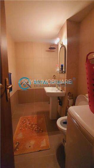 Royal Imobiliare - Vanzare apartament 4 camere zona Cioceanu - 21