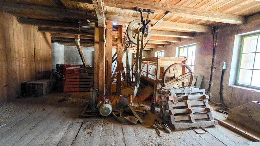 Casa + Moara + Spatiu Comercial, langa Primarie, 3 intrari |VIDEO - 7